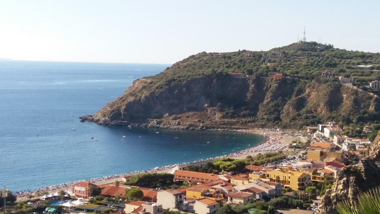 La Riviera Bed & Breakfast Milazzo Bagian luar foto