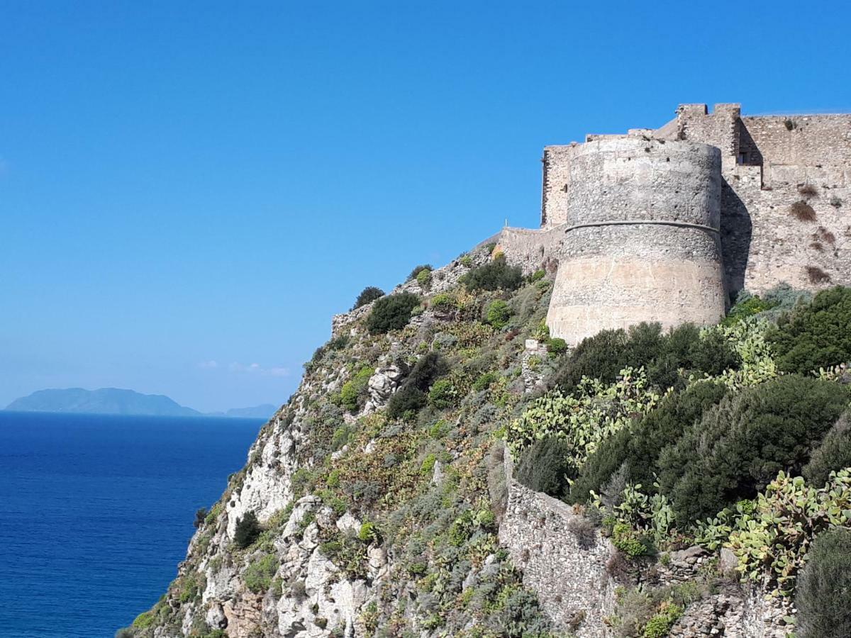 La Riviera Bed & Breakfast Milazzo Bagian luar foto