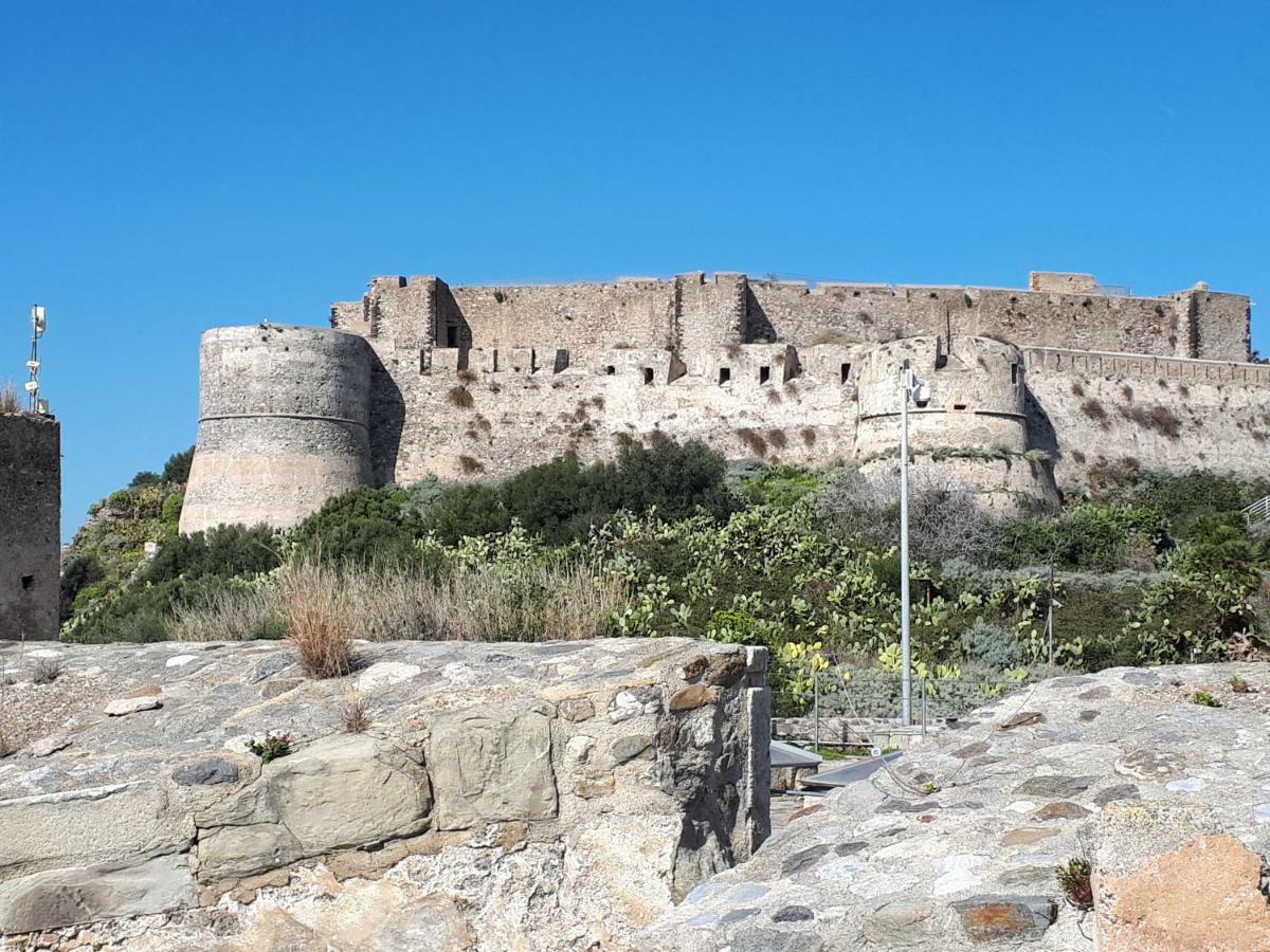 La Riviera Bed & Breakfast Milazzo Bagian luar foto