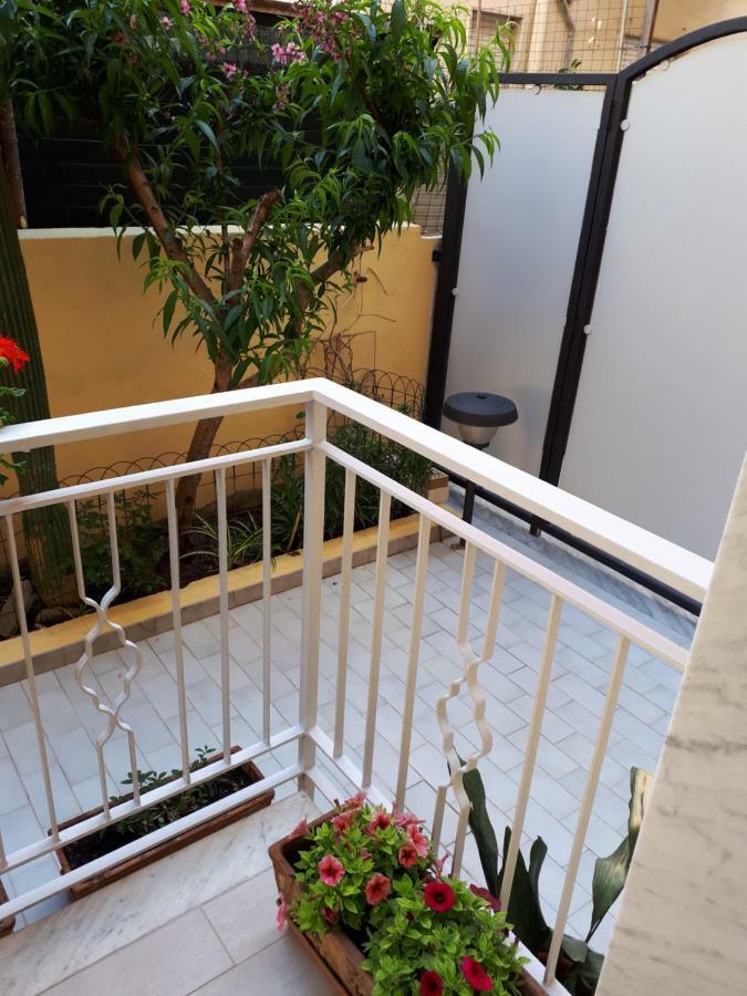La Riviera Bed & Breakfast Milazzo Bagian luar foto