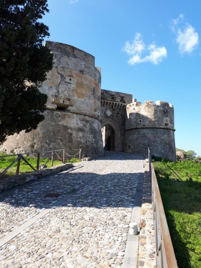 La Riviera Bed & Breakfast Milazzo Bagian luar foto